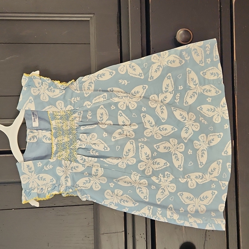 Baby Girl Butterfly Dress. Size 3-6 months.